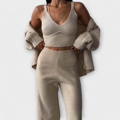 Delia - 3-piece knit set