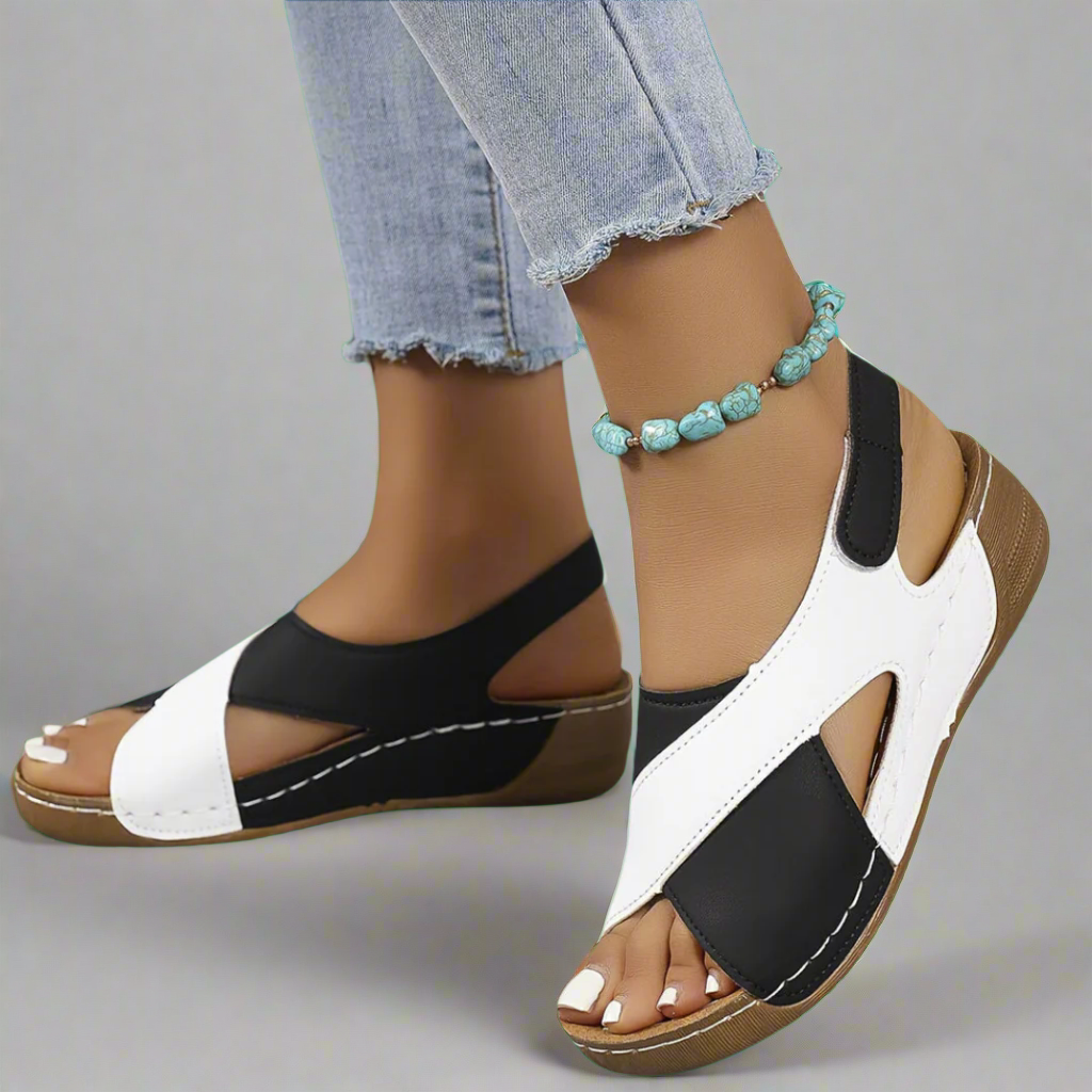 Hilde - Orthopaedic sandals