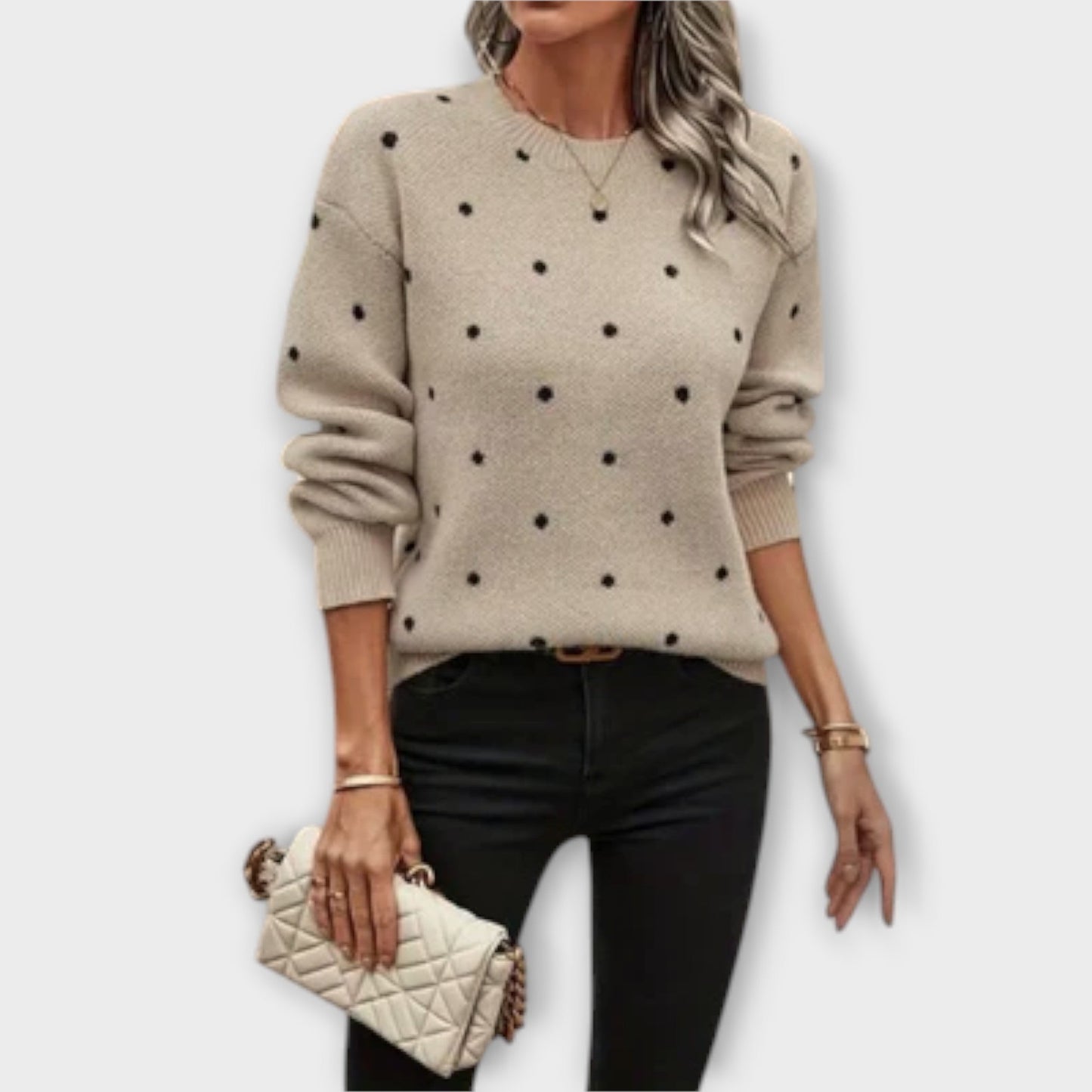 Ava – casual long-sleeved knitted sweater with polka dot pattern