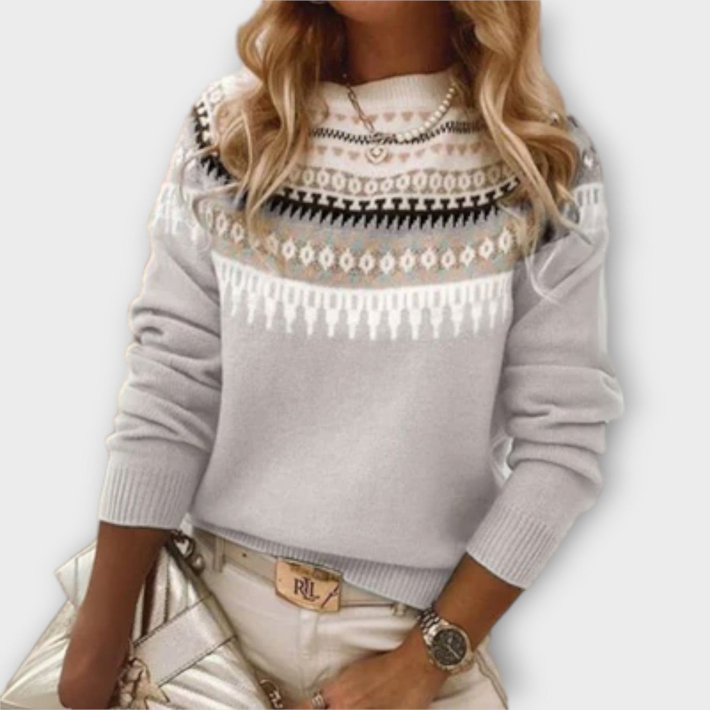 Lena - Cozy and warm everyday knitted sweater