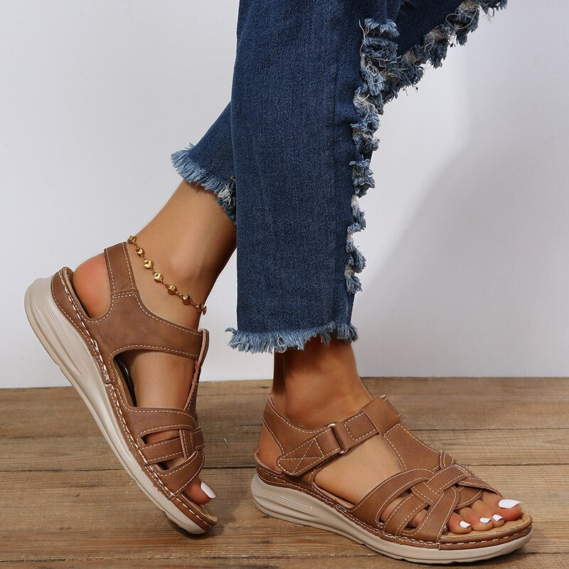 Mya - Orthopedic sandals