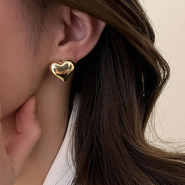 Elegant heart earrings