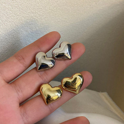 Elegant heart earrings