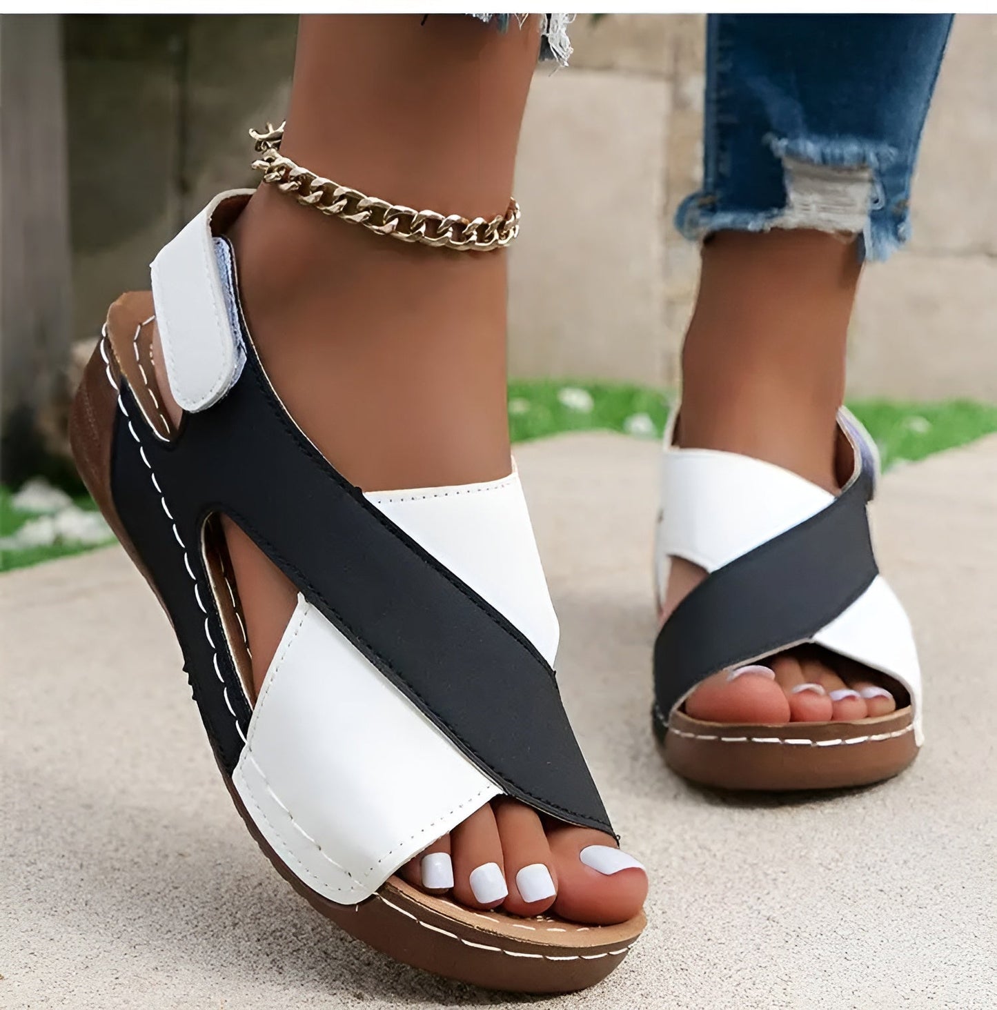 Lara - Orthopaedic sandals