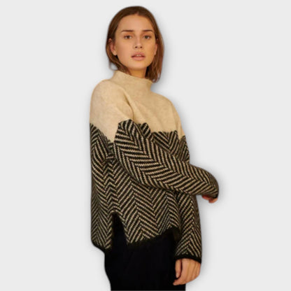 Maeve - Soft turtleneck sweater
