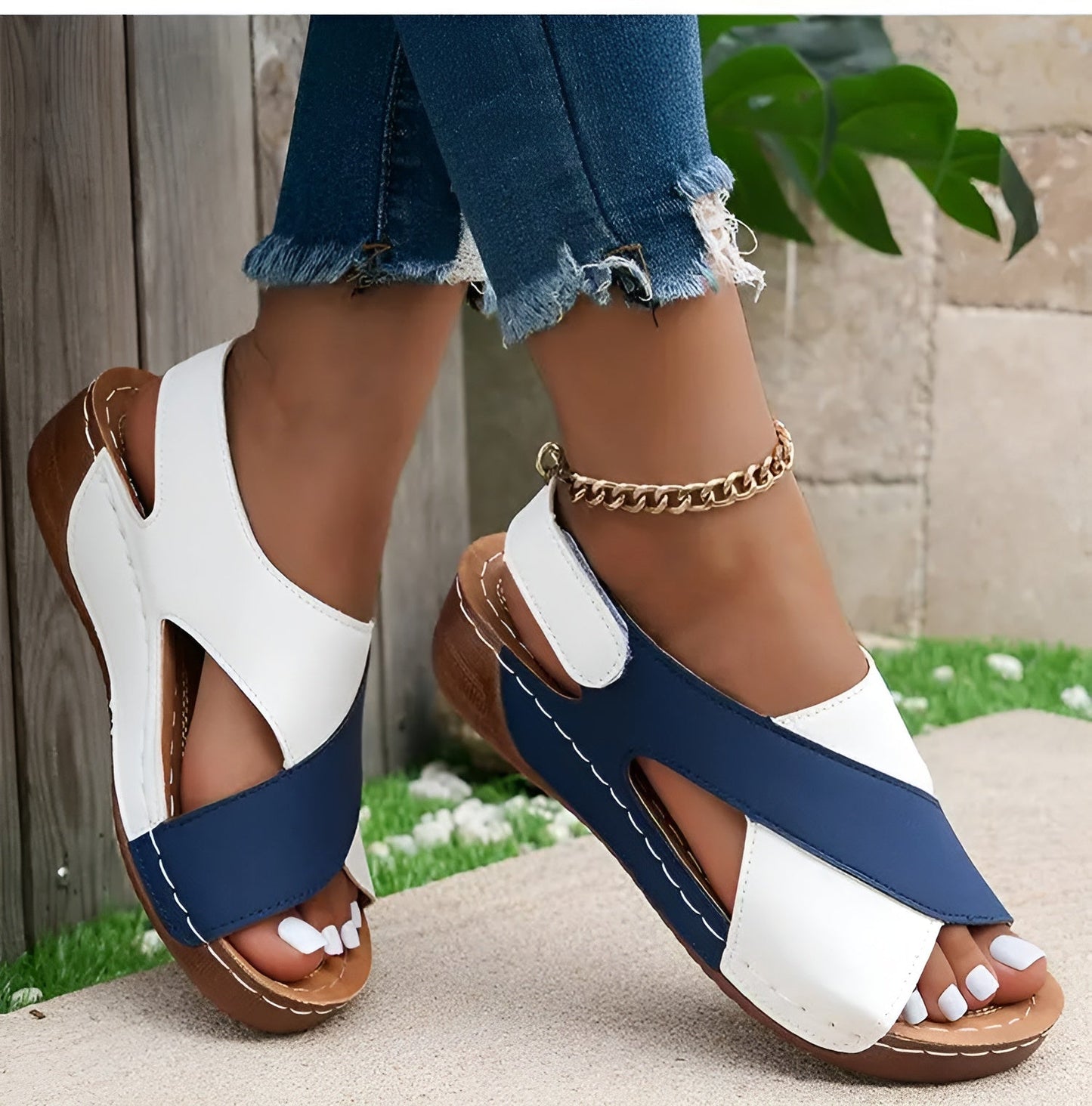 Lara - Orthopaedic sandals