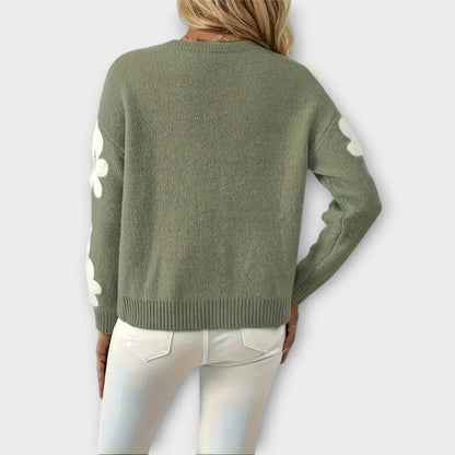 Silke - Soft knitted sweater with floral design